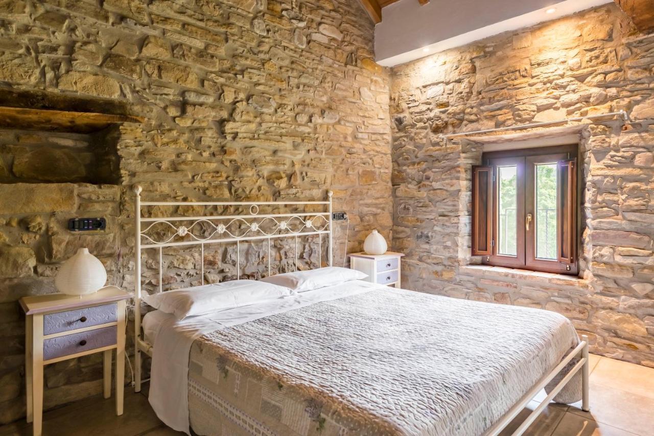 Agriturismo Il Salice Tizzano Val Parma Exterior foto
