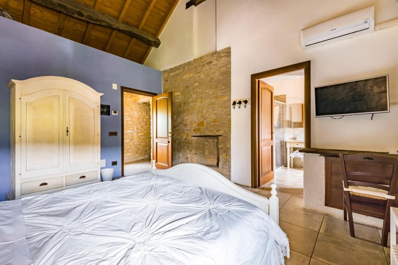 Agriturismo Il Salice Tizzano Val Parma Exterior foto