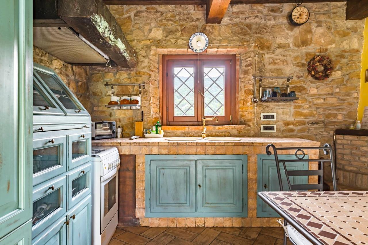 Agriturismo Il Salice Tizzano Val Parma Exterior foto